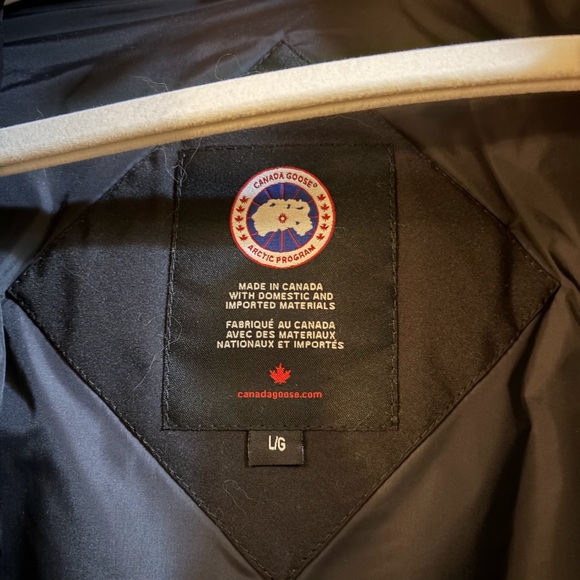 Canada Goose down jacket - Picture 5 of 6